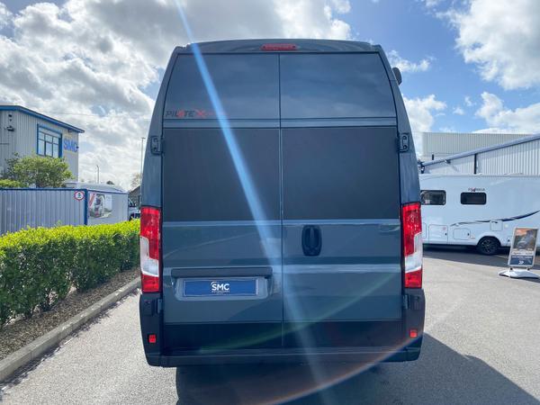 Used Pilote V633M X Edition X85009 28