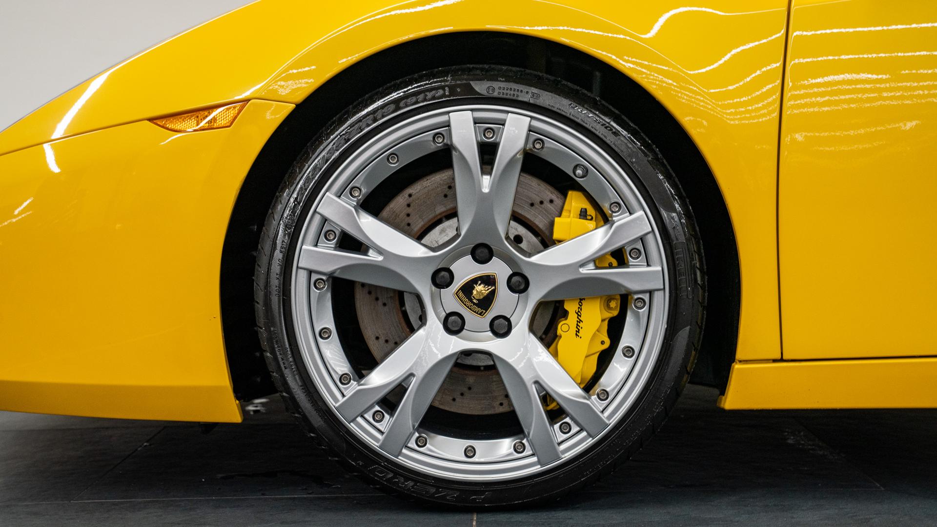 LAMBORGHINI Gallardo Photo 0db72ef5-df8d-4197-81be-695b330b3b4b.jpg