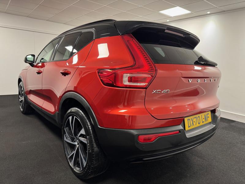 Volvo XC40 Photo 0ddca5da-ef90-46ab-a11c-d750721561b2.jpg