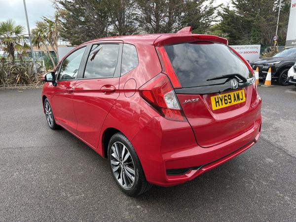 Honda Jazz Photo 2