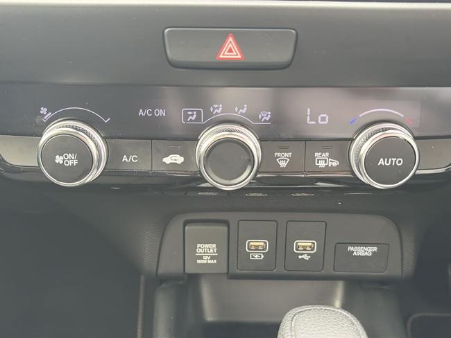 Honda Jazz Photo 0e0140b6-b003-4d26-ac57-df5c4c66a8ed.jpg