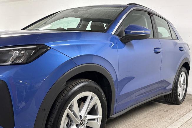 VOLKSWAGEN T-Roc Photo 30