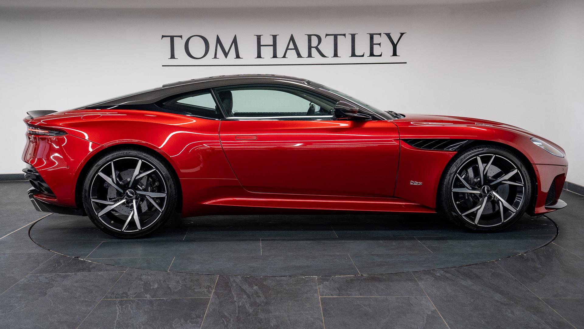 Aston Martin DBS Photo 0e0a5796-5eb4-4d97-b654-50309371ba5b.jpg