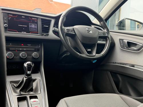 SEAT Leon Photo 0e11767d-80fc-40ae-9a02-e653f7a8d431.jpeg