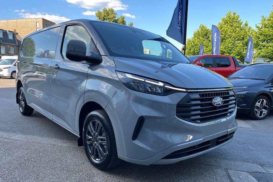 Ford TRANSIT CUSTOM Photo 0e20ecd7-e1fe-4d08-a287-dfa0d20a9f2f.jpg