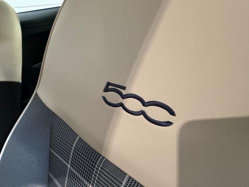 Fiat 500 Photo 0e36da86-1301-43f8-8a58-6d993a98a012.jpeg