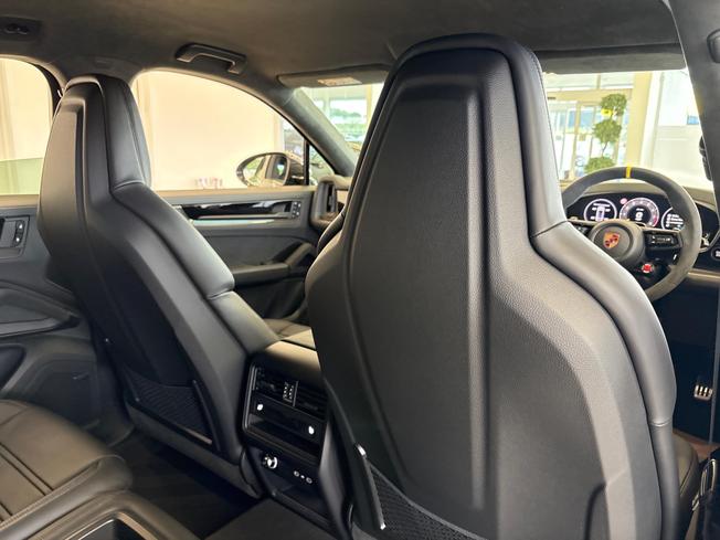 PORSCHE Cayenne Photo 48