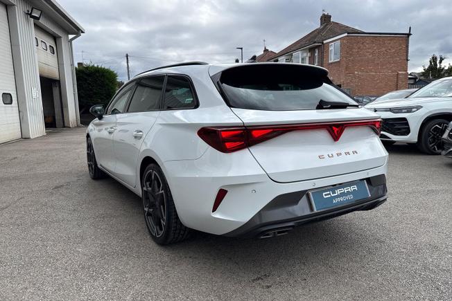 CUPRA Leon Photo 23