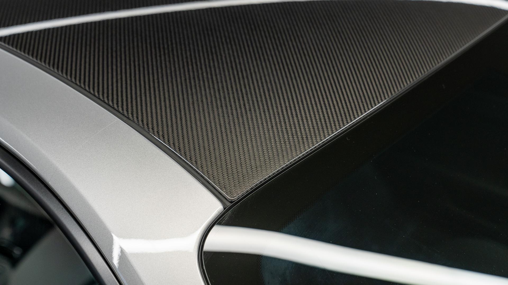 Porsche 911 Photo 0e609e82-0afe-494c-a568-47e31103d972.jpg