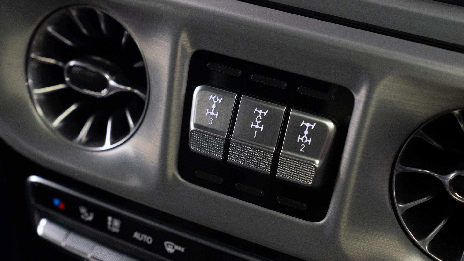 Mercedes-Benz G-CLASS Photo 0e640ad1-ccaa-453f-8510-a92fcb95ce48.jpg