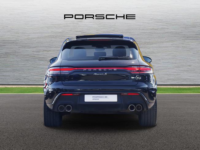 PORSCHE Macan Photo 6