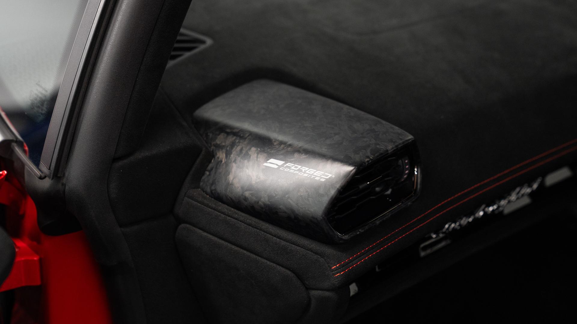 LAMBORGHINI Huracan Photo 0e7b6936-f210-4f05-8558-3c47037b5c6a.jpg
