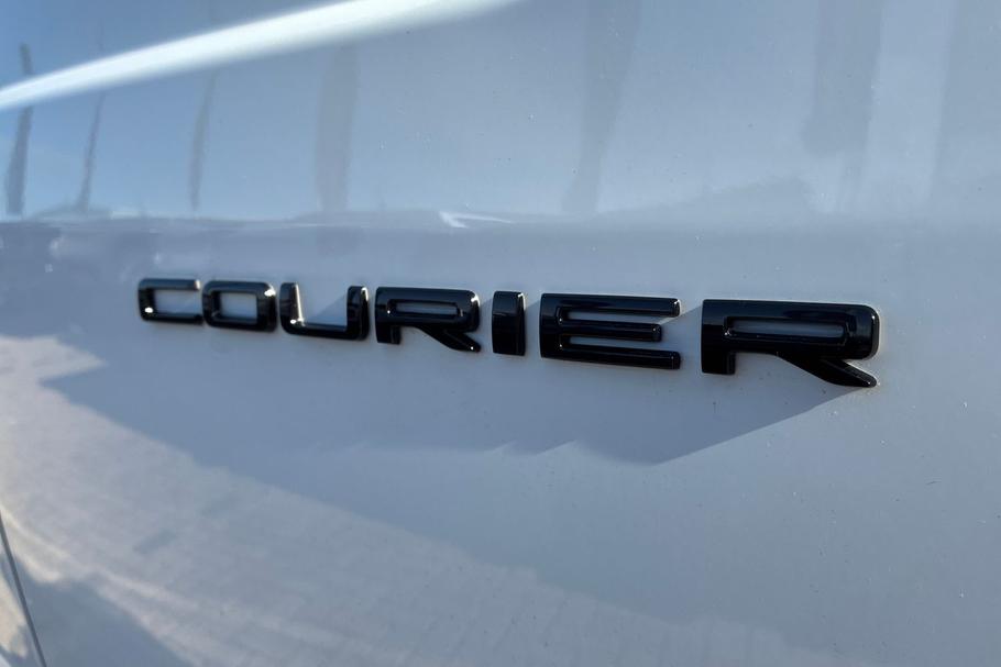 Used Ford COURIER COURIERTREND25 22