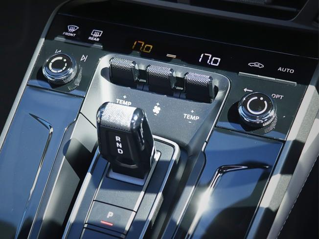 PORSCHE 911 Photo 55