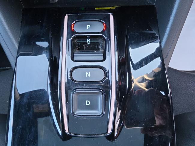 Honda e:Ny1 Photo 0ea6e282-830b-4734-a4f2-c414bc3efcee.jpg