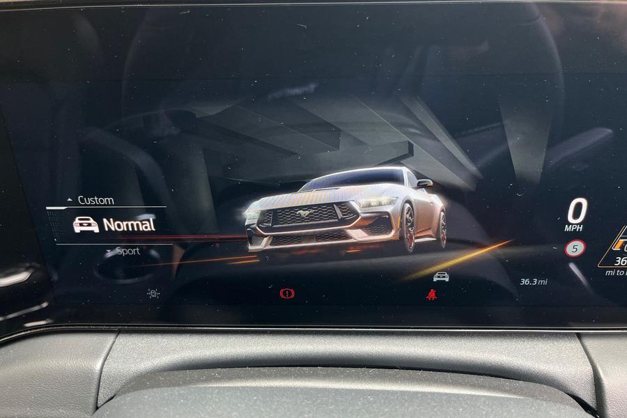 Ford MUSTANG Photo 0ea70567-f24b-4554-b957-eaa4523cd521.jpg