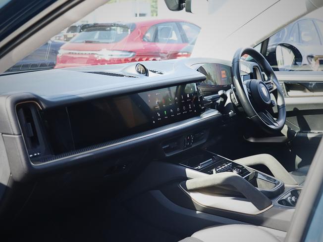 PORSCHE Cayenne Photo 21