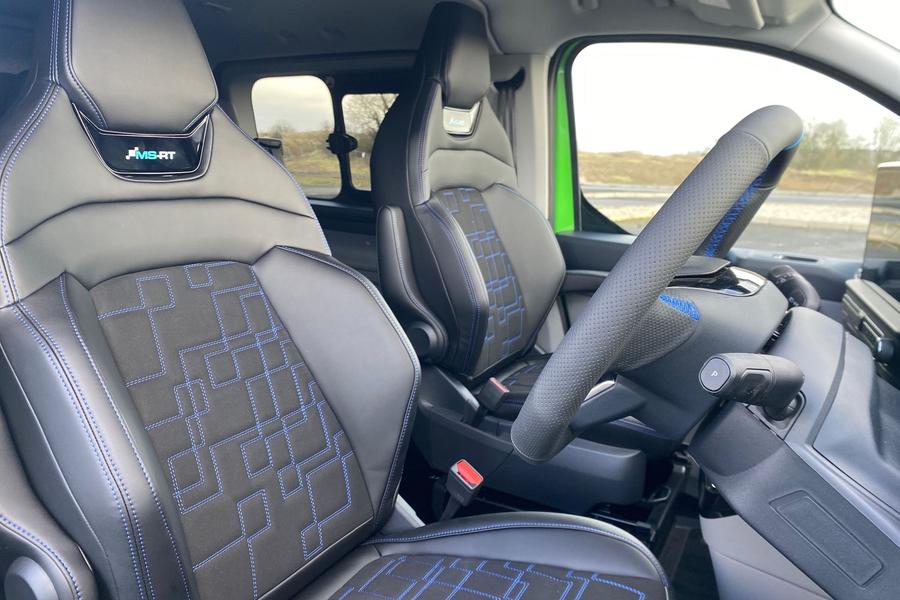 Ford TRANSIT CUSTOM Photo 0ec0a319-9cba-492e-91ff-e557a09ed0e8.jpg