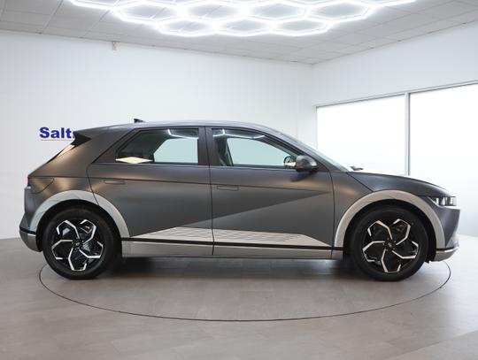 Hyundai IONIQ 5 Photo 0ec6cb72-b993-4a8b-8104-9b4fc19e9396.jpg