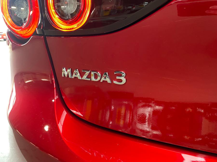 Mazda 3 Photo 0ecbcdc7-9095-41e5-ab4d-00675722f7e5.jpg