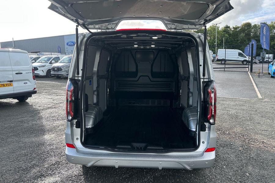 Ford TRANSIT CUSTOM Photo 0eeffe45-3232-460b-8517-0aa6e868ef56.jpg