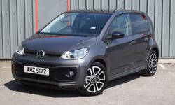 Volkswagen UP Photo 5