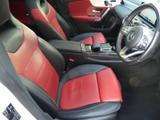 Mercedes-Benz CLA Photo 17
