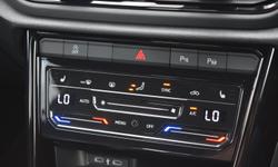 Volkswagen T-ROC Photo 24