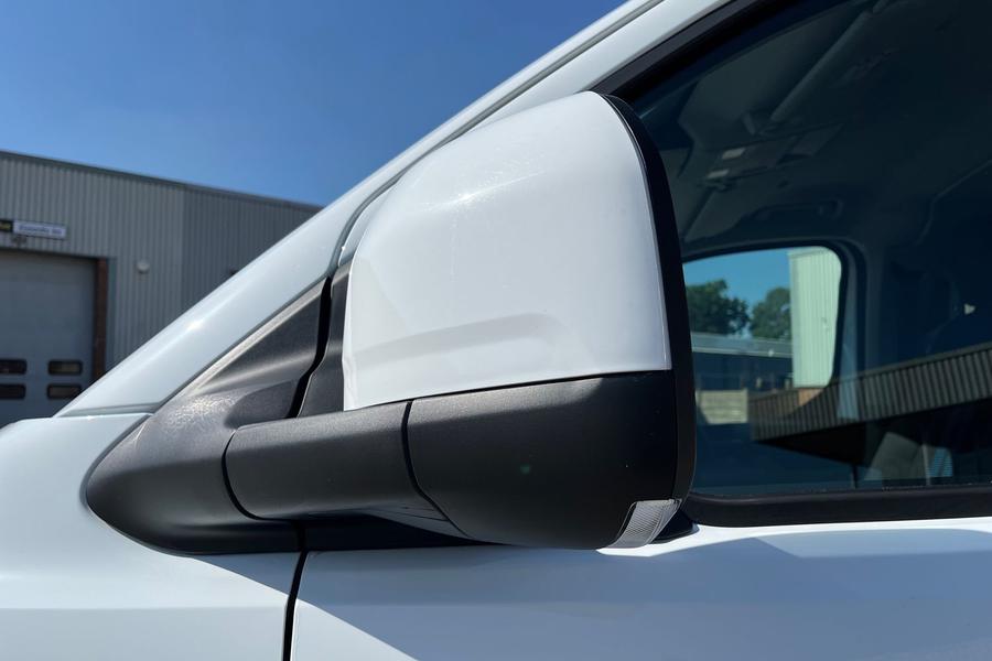 Ford TRANSIT CUSTOM Photo 0f01d6d2-e389-4b36-aad5-3065134dc6f2.jpg