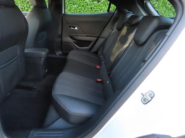 Used Vauxhall Mokka LV71TOJ 13