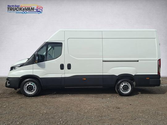 Iveco DAILY Photo