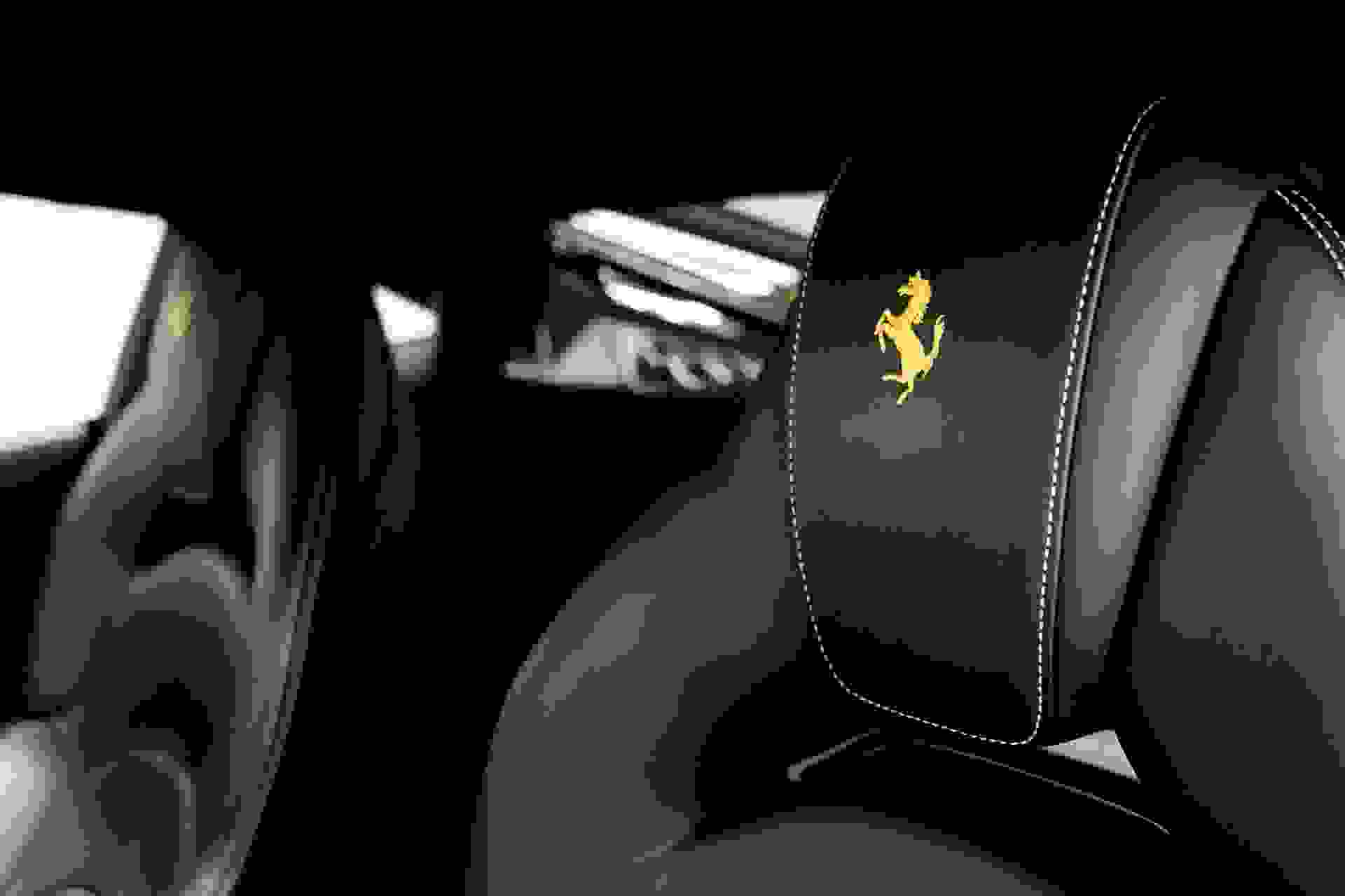Ferrari 488 Photo 0f15d61d-ba65-4442-90ee-698f54d2beab.jpg