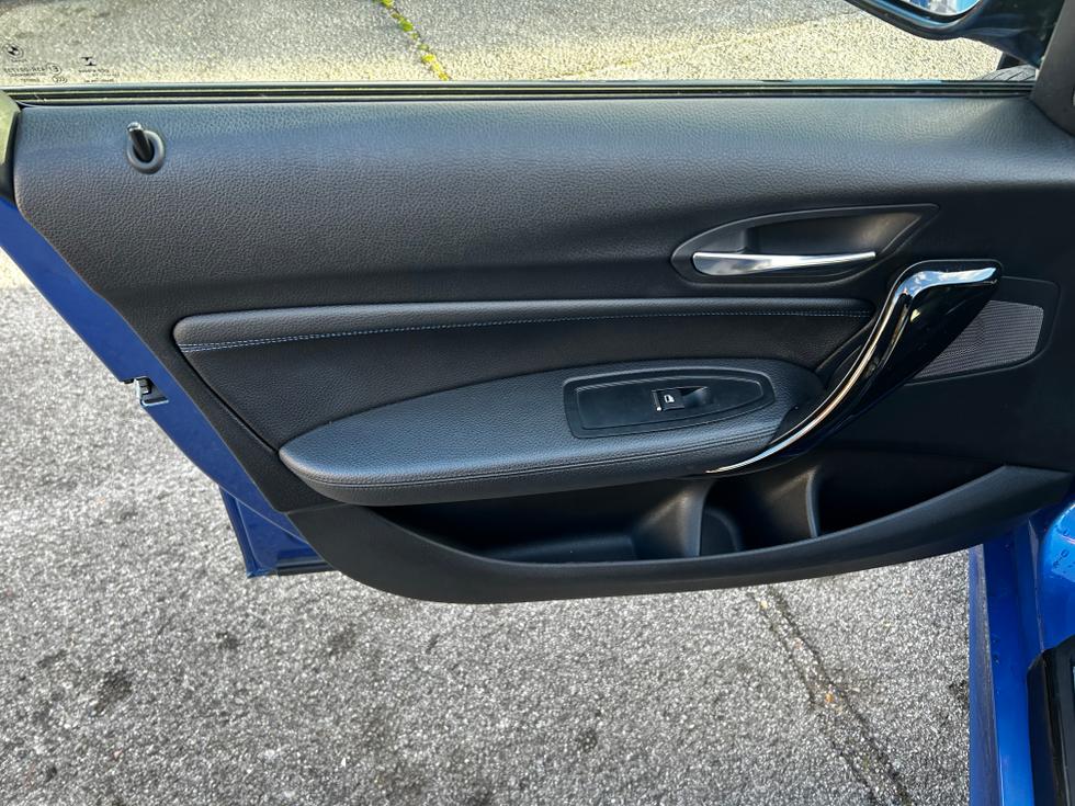 BMW 1 Series Photo 0f460301-ed15-4cc1-8a05-44acbb49d46a.jpg