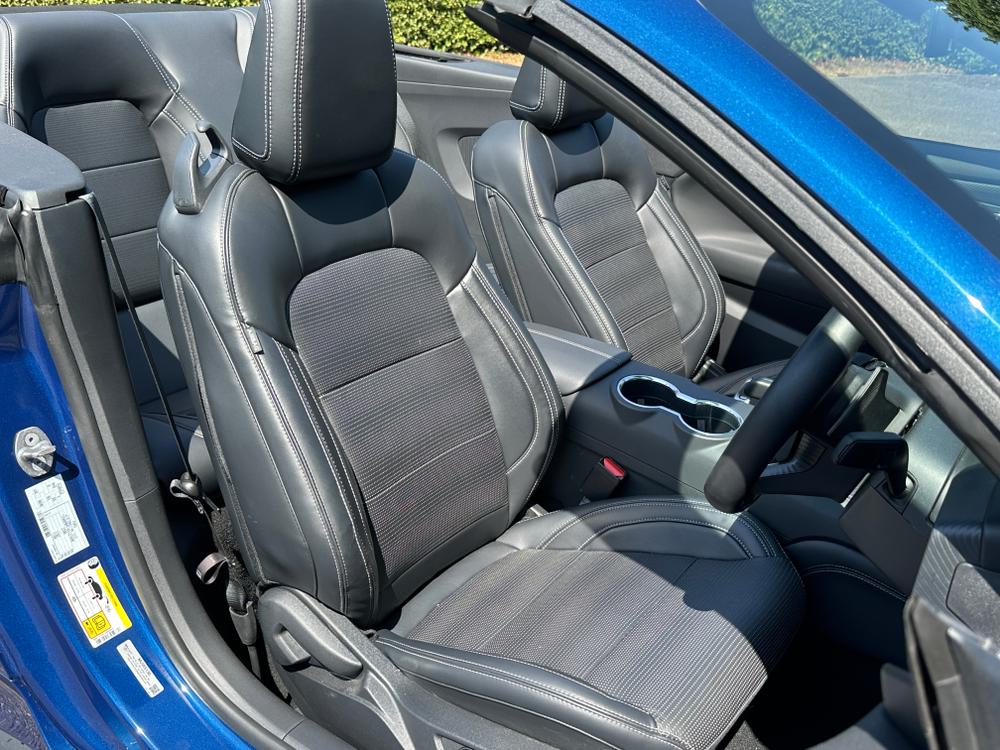 Used Ford Mustang MT25YKB 16