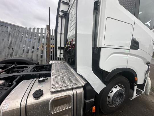 Iveco S-WAY Photo