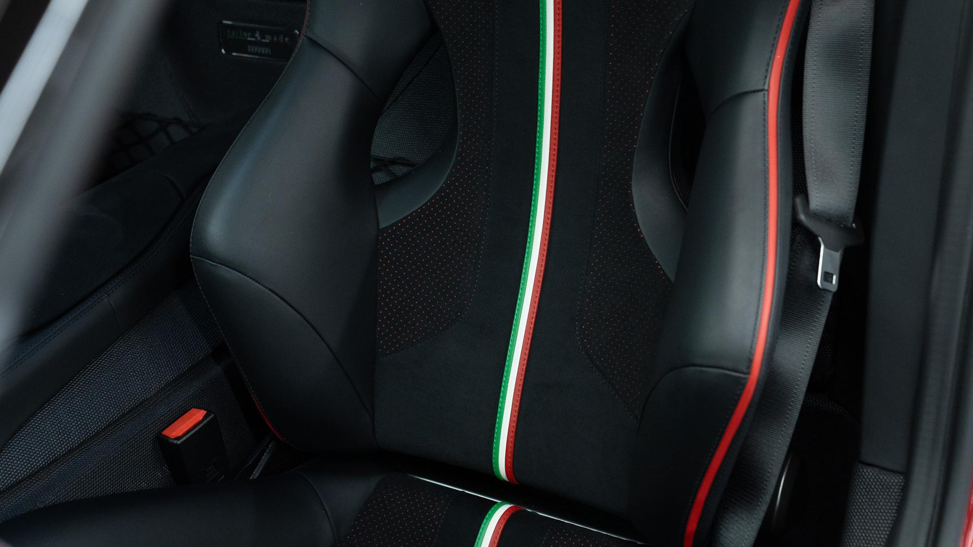 Ferrari 812 Superfast Photo 0f59c8a0-ea2b-4302-b73b-e5dd9d667ebf.jpg