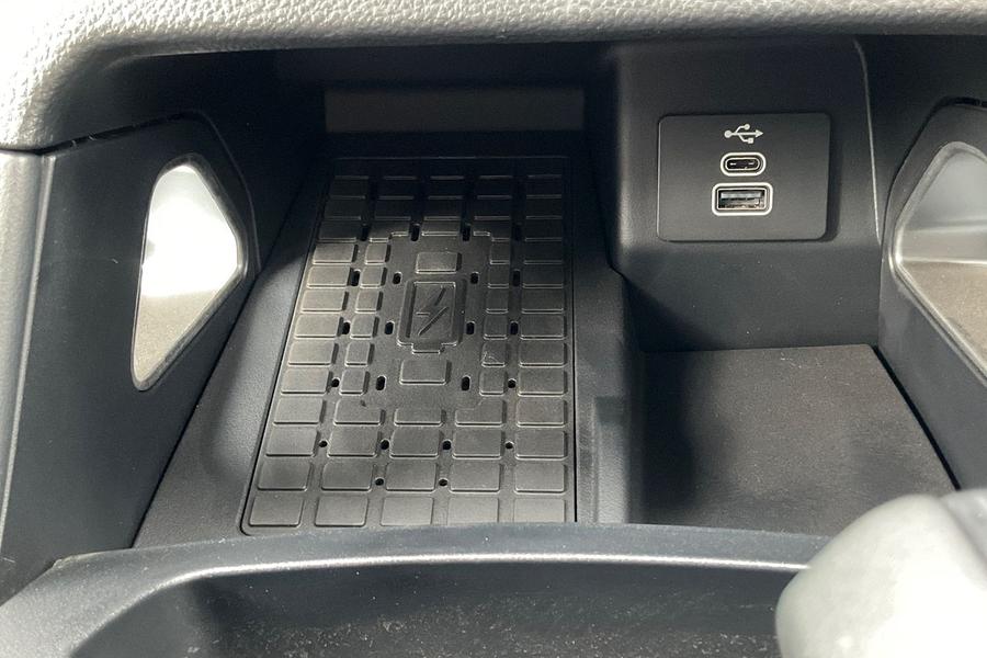 Ford RANGER Photo 0f69f1dc-742c-4fb8-85c7-d12bbadf9fa5.jpg