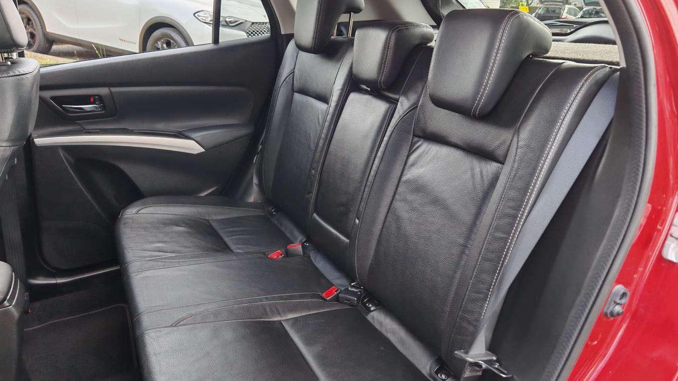 Used Suzuki SX4 S-Cross KL19KWX 17
