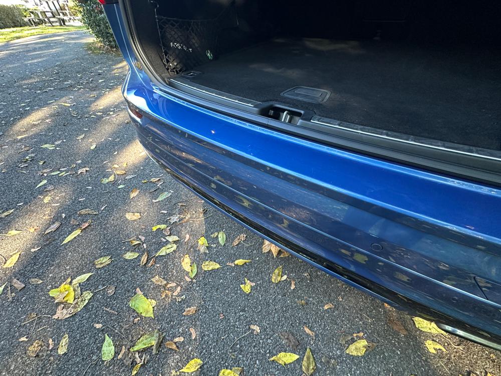 Used Volvo XC60 YN19JSO 29