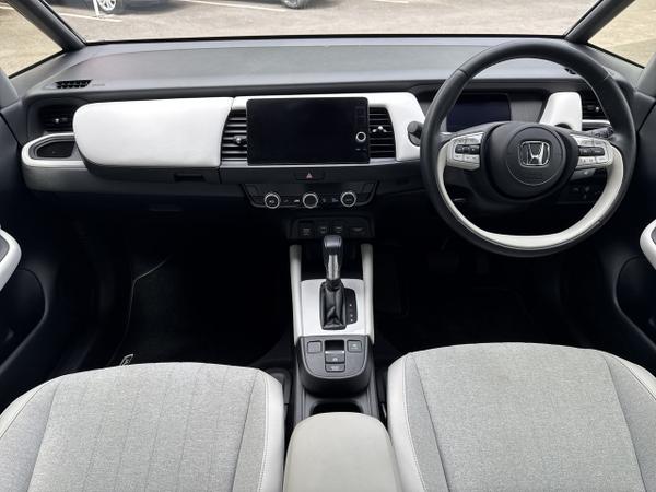 Honda Jazz Photo 3