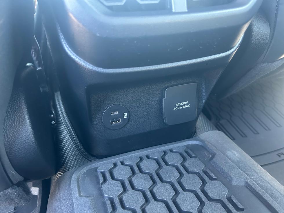 Ford Ranger Photo 0fac10b8-506a-4990-9b18-03ccd8102c49.jpeg