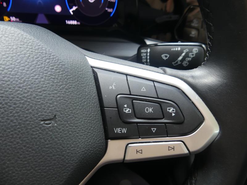 Volkswagen Golf Photo 0fb0eade-ee1a-4b7b-ad0b-291af3c183e5.jpg