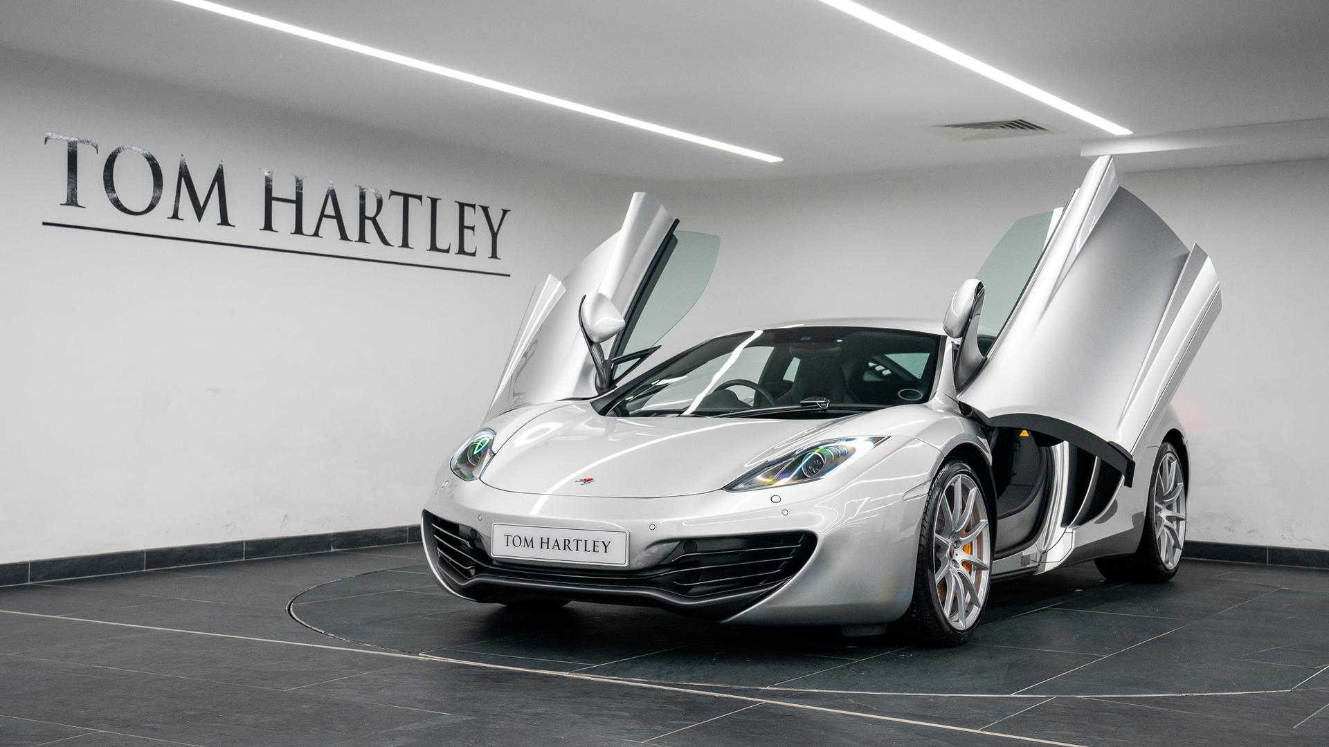 McLaren MP4-12C Photo 0ff7de7f-3153-4951-8182-eb8e55c1842a.jpg