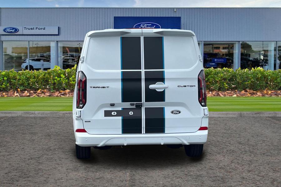 Ford TRANSIT CUSTOM Photo 10232854-75e7-4e7e-8f25-e6ed5df296ae.jpg