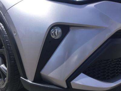 Toyota C-HR Photo 10