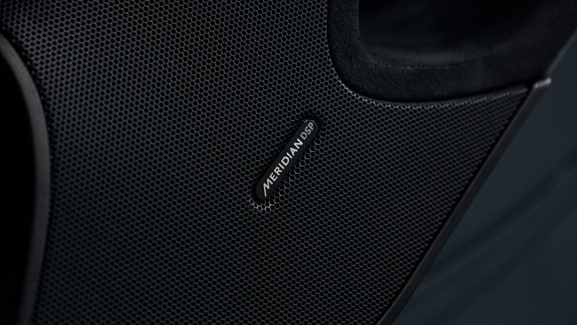 McLaren 675 LT Photo 103bbe6d-7158-4f96-9326-20b39ec9cc14.jpg