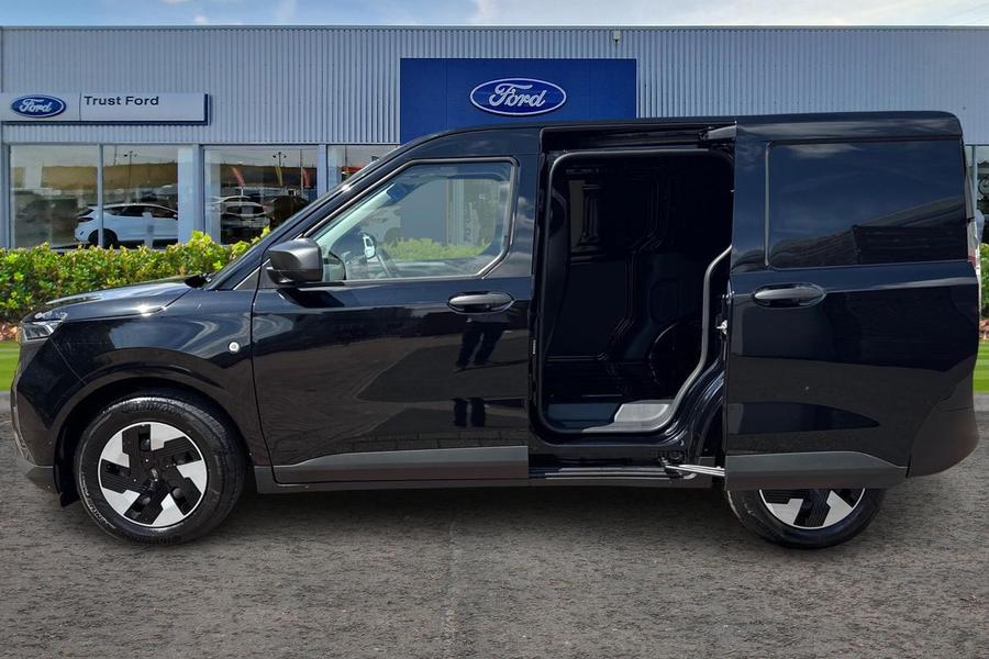 Ford E-TRANSIT COURIER Photo 103e0d95-c2c0-47e1-ad6f-bcde592bfced.jpg