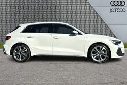 AUDI  Audi A3 Sportback Photo 4