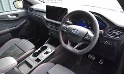 Ford KUGA Photo 2