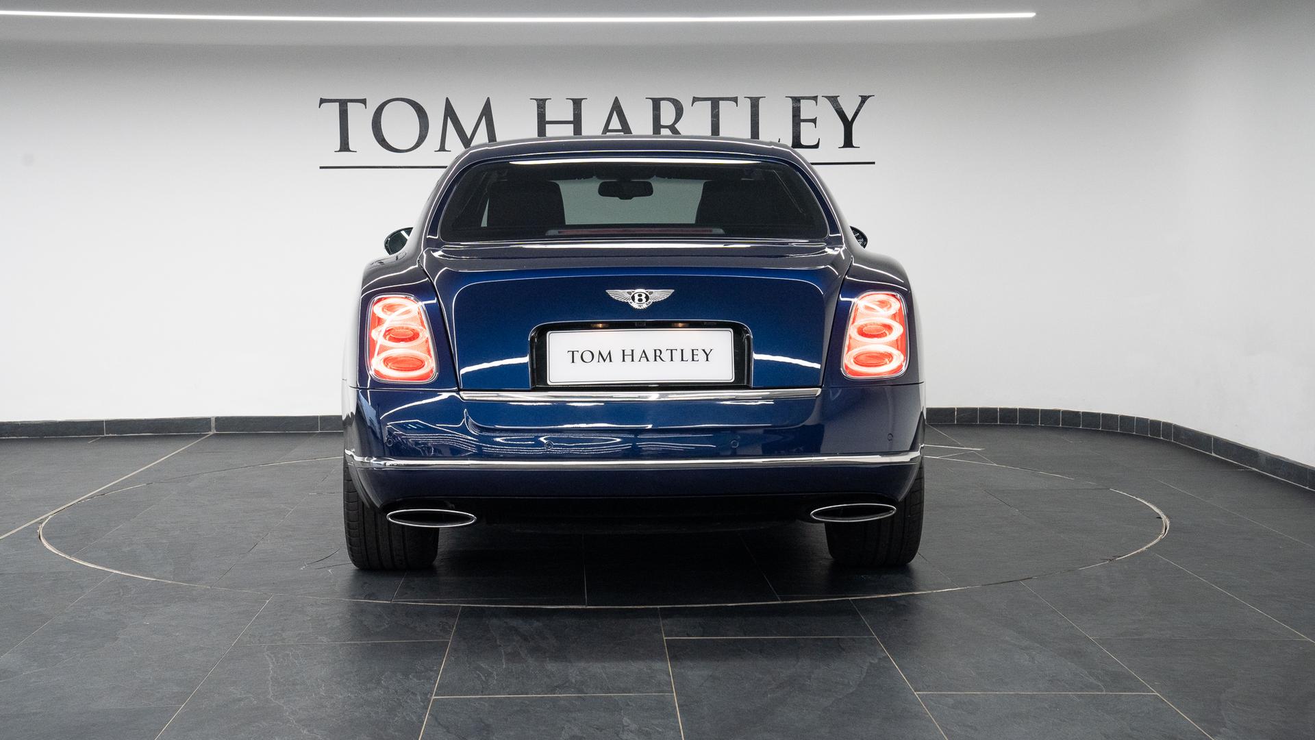 Bentley Mulsanne Photo 1040c2d6-dedb-43ff-b145-529b6b58959b.jpg